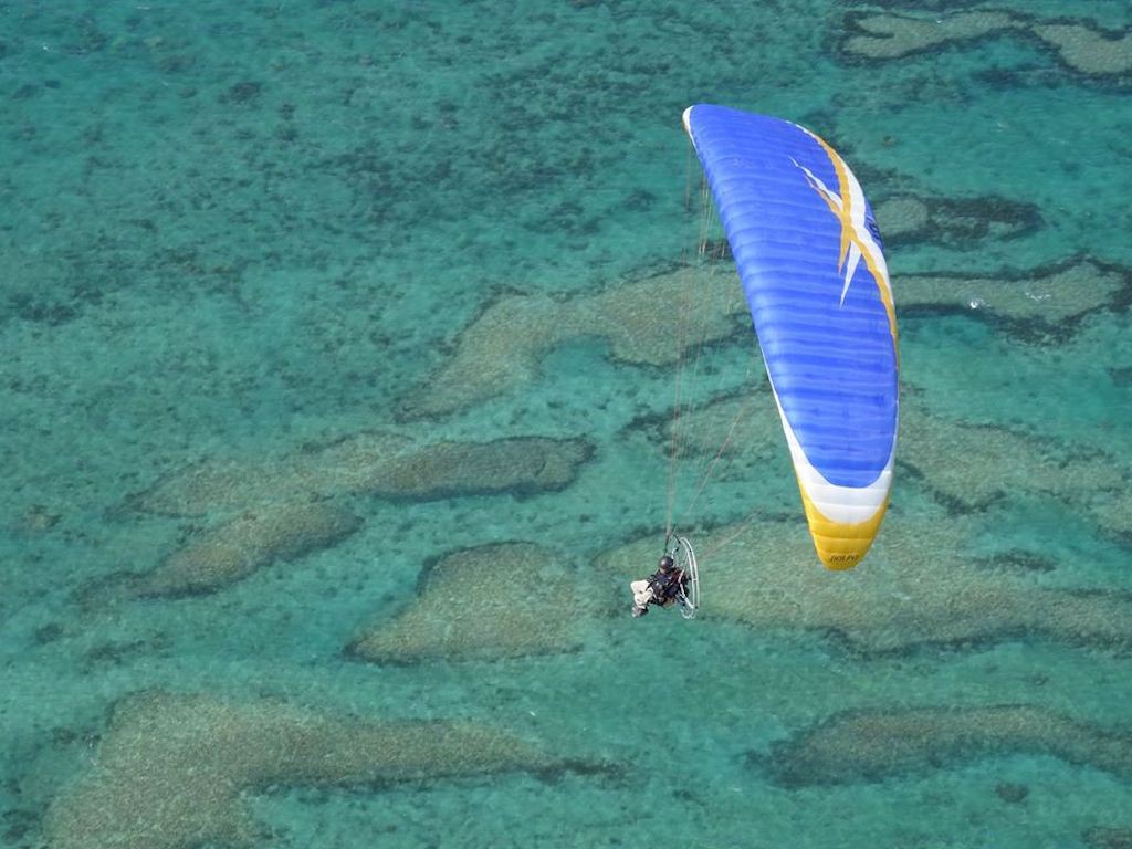 沖繩本部動力滑翔傘（愉快飛行） 5